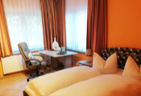 schönes Doppelzimmer